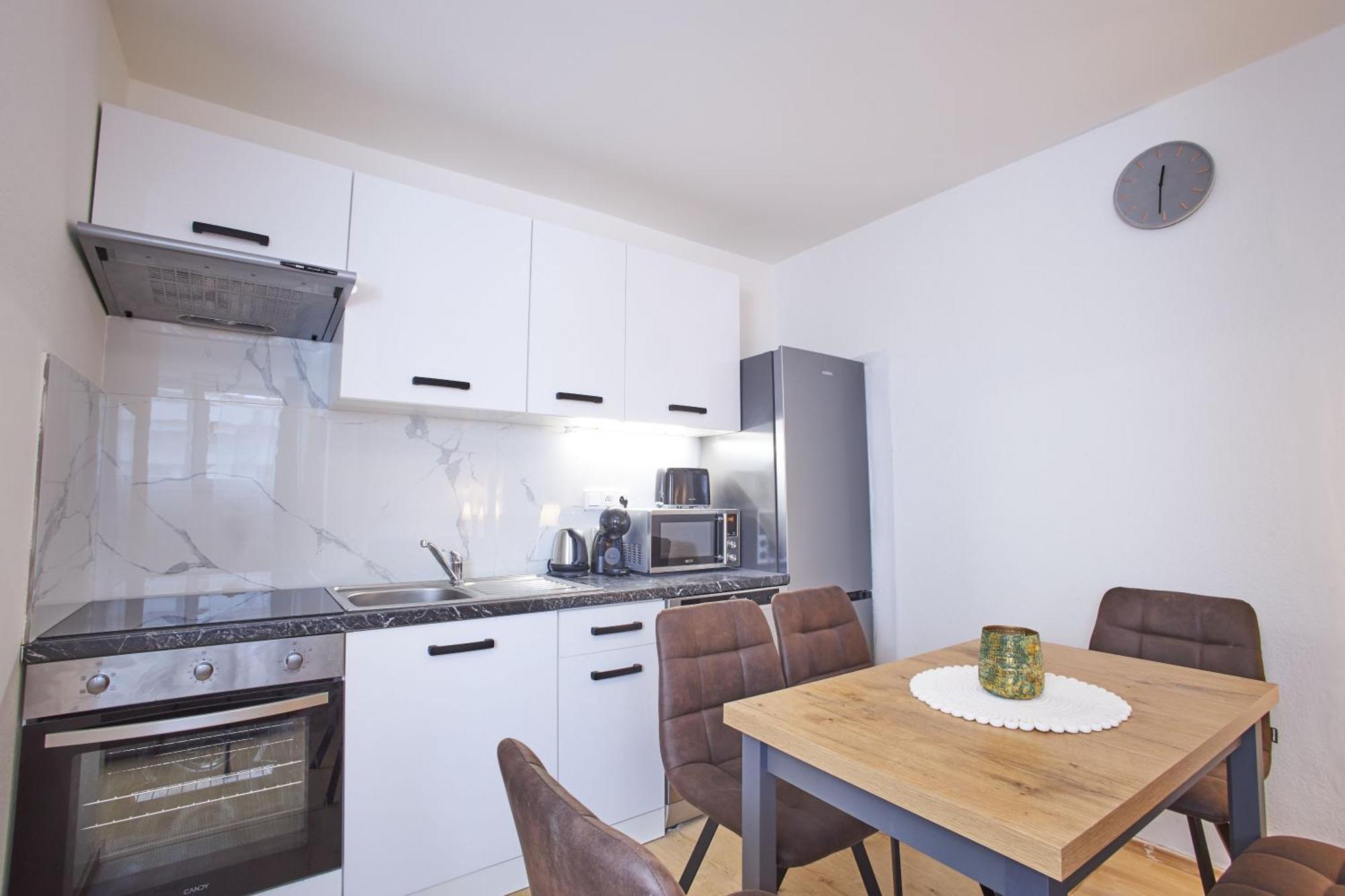 Wenceslas Square Residence Прага Екстер'єр фото