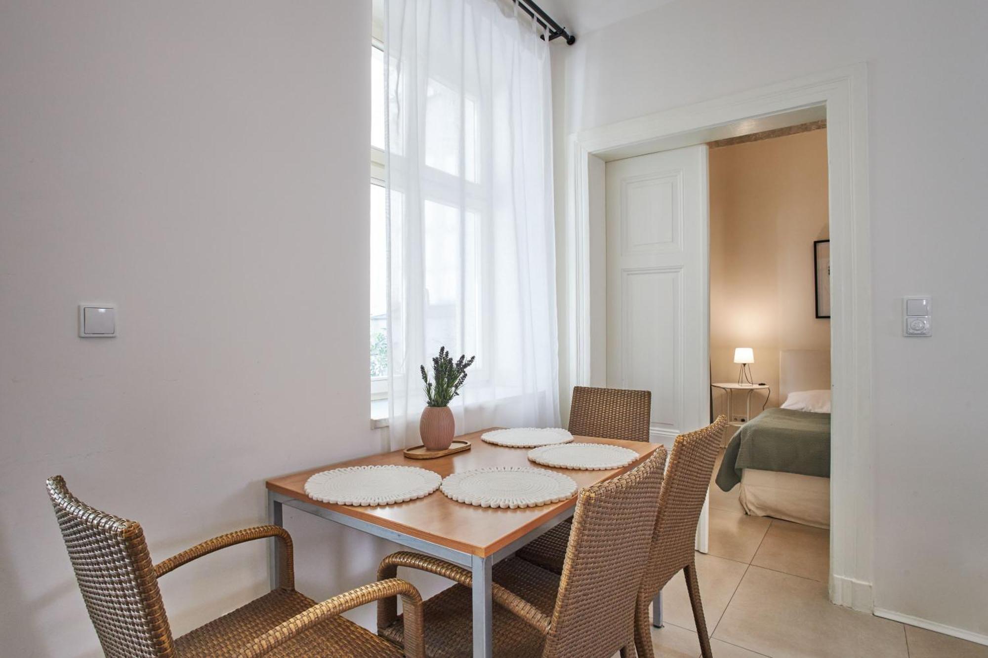 Wenceslas Square Residence Прага Екстер'єр фото